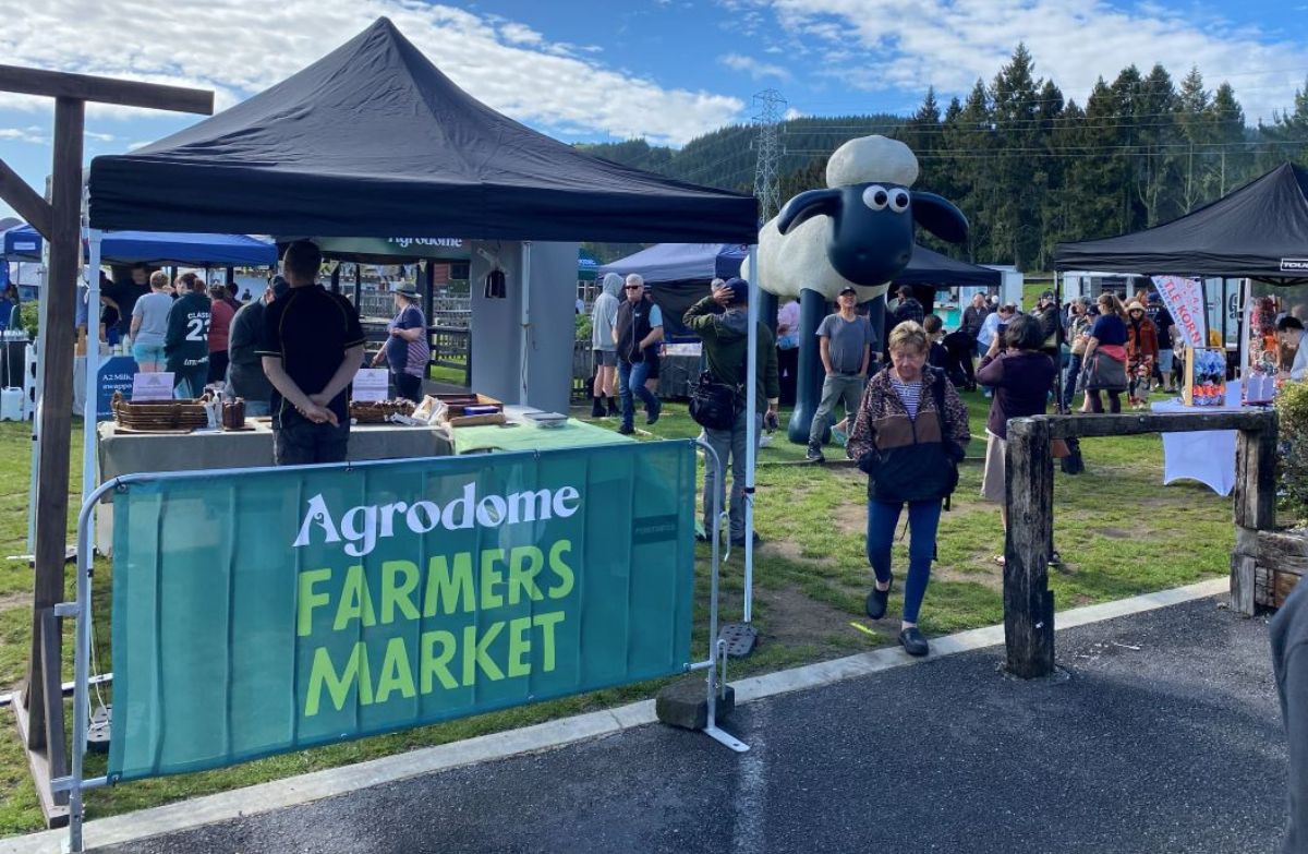 Farmers Market 2